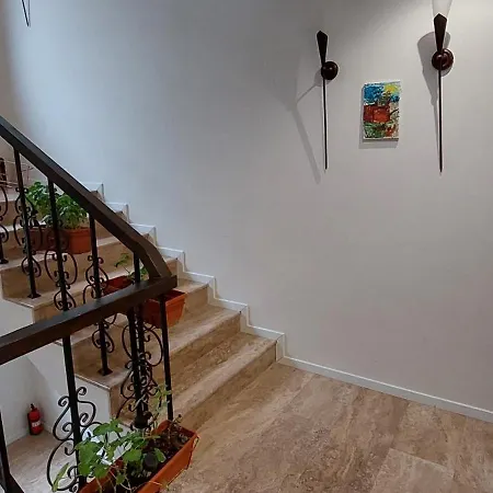 арина Apartman *