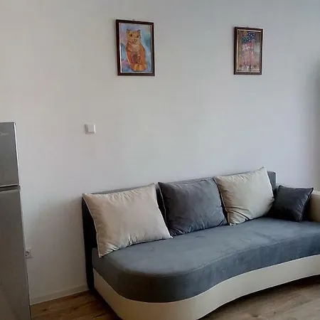 арина Apartman Pomorie